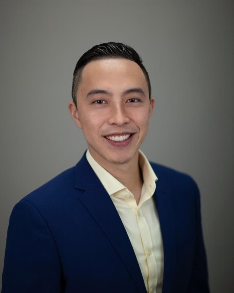 Derek Han, Real Estate Agent